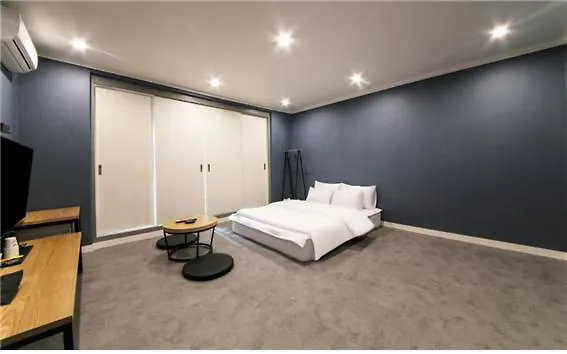 Gamdong Hotel Busan